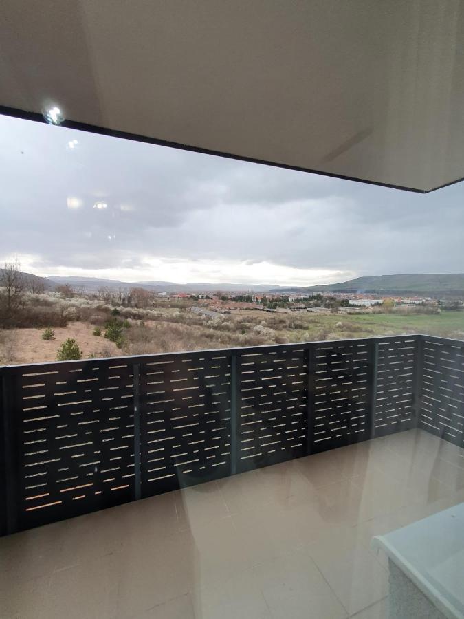 Discret Home Luxury Floreşti Exteriör bild